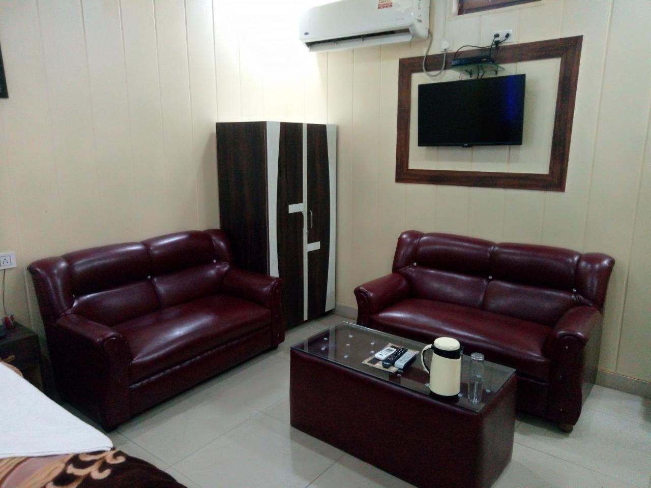 Hotel Sunrise Orai Exterior photo